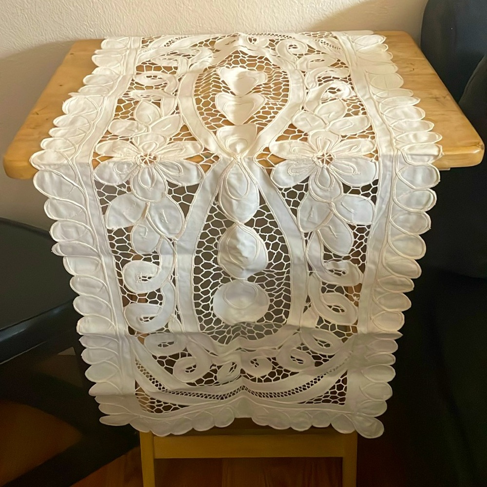 Beautiful Cream Colored Table Runner